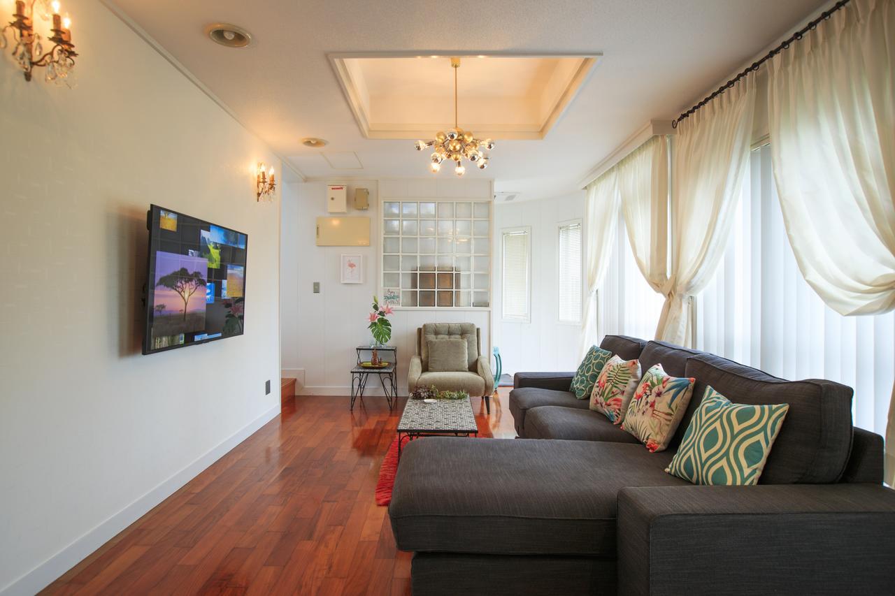 Villa Mihama Beach House Chatan Exterior foto